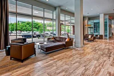 Photo 3 - Courtyard by Marriott Kansas City Downtown/Convention Center