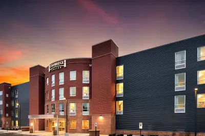 Photo 2 - Staybridge Suites Marquette by IHG