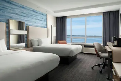 Photo 2 - Courtyard by Marriott Erie Bayfront