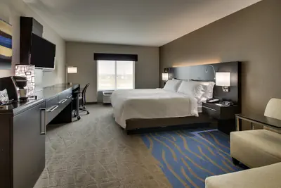 Photo 4 - Holiday Inn Express & Suites Lancaster East - Strasburg by IHG