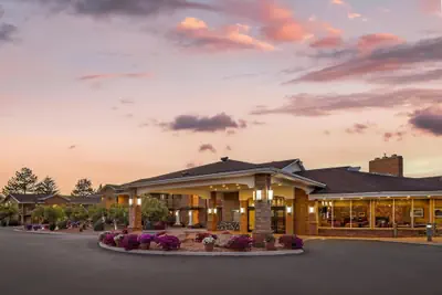 Photo 2 - Best Western Plus Cedar City