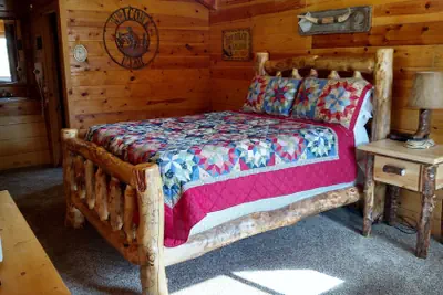 Photo 4 - Bryce Valley Lodging