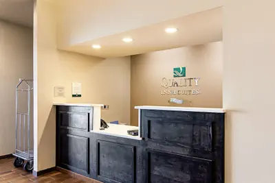 Photo 3 - Quality Inn & Suites Near Tanger Outlet Mall