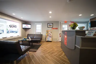 Photo 4 - Wildwood Inn