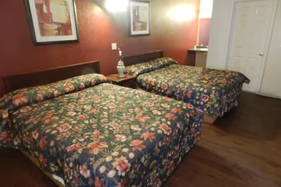 Photo 3 - Sea Gem Motel and Apartments
