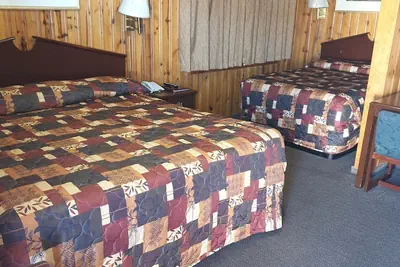Photo 4 - Americana Motel