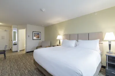 Photo 3 - Candlewood Suites Mishawaka North by IHG