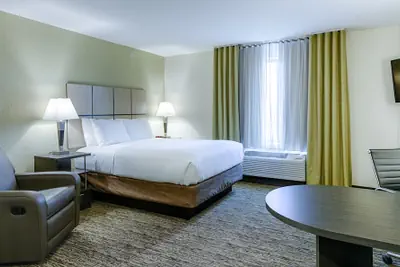 Photo 5 - Candlewood Suites Lakeville I-35 by IHG
