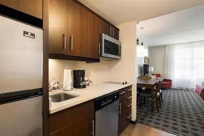 Photo 2 - TownePlace Suites San Mateo Foster City