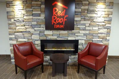 Photo 5 - Red Roof Inn Indianapolis - Castleton