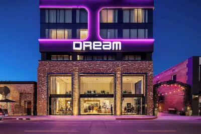 Photo 2 - Dream Hollywood, by Hyatt