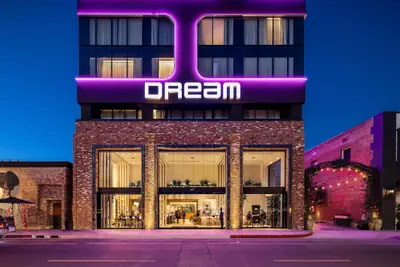 Photo 2 - Dream Hollywood, by Hyatt