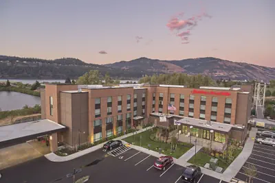 Photo 2 - Hampton Inn & Suites Hood River