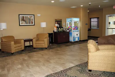 Photo 5 - Cobblestone Hotel & Suites – Devils Lake