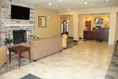 Photo 4 - Cobblestone Hotel & Suites – Devils Lake