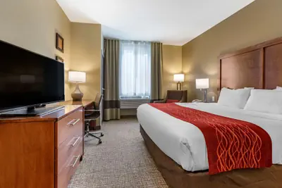 Photo 5 - Comfort Inn & Suites Near Mt. Rushmore