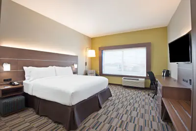 Photo 4 - Holiday Inn Express & Suites Uniontown by IHG