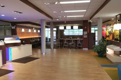 Photo 4 - Fairfield Inn & Suites by Marriott Eau Claire Chippewa Falls