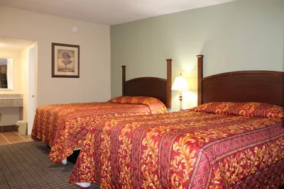 Photo 3 - American Inn & Suites