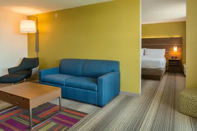 Photo 4 - Holiday Inn Express Fullerton - Anaheim by IHG