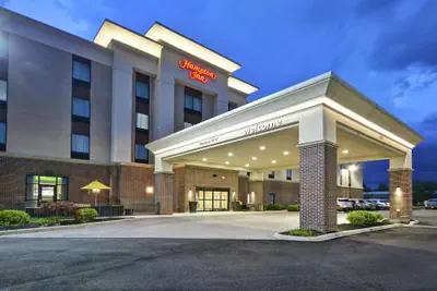 Photo 2 - Hampton Inn Blue Ash/Cincinnati