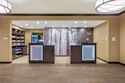Photo 5 - La Quinta Inn & Suites by Wyndham Gillette