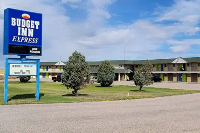Photo 2 - Budget Inn Express Douglas