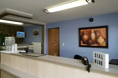 Photo 3 - Budget Inn Express Douglas