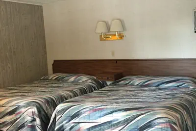 Photo 5 - Z Bar Motel
