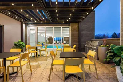 Photo 2 - Home2 Suites by Hilton York