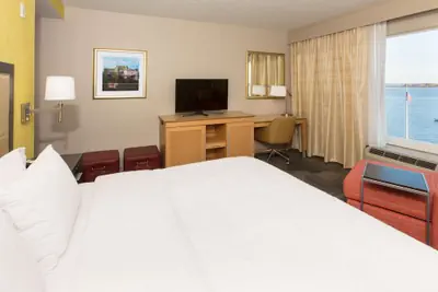 Photo 5 - Hampton Inn Palatka