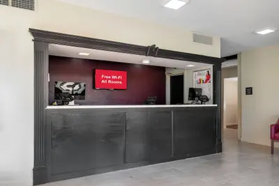 Photo 3 - Red Roof Inn Murray