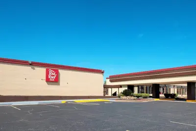 Photo 2 - Red Roof Inn Murray