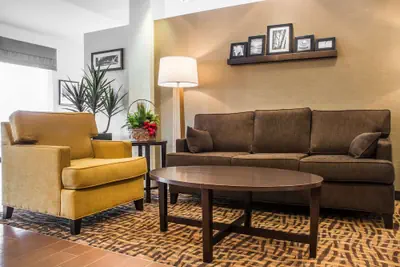 Photo 5 - Sleep Inn & Suites Syracuse Airport