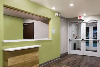 Photo 3 - WoodSpring Suites Houston IAH Airport