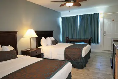 Photo 2 - Sunset Beach Hotel