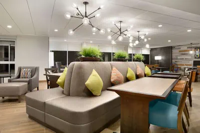 Photo 3 - Home2 Suites by Hilton Shenandoah The Woodlands