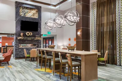 Photo 4 - Hampton Inn & Suites Pasco/Tri-Cities