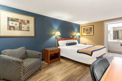 Photo 4 - Value Inn Kenosha I-94 - Exit 344