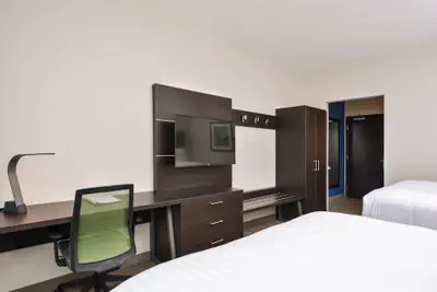 Photo 3 - Holiday Inn Express Donaldsonville by IHG