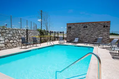 Photo 2 - Fairfield Inn & Suites by Marriott Dallas Waxahachie