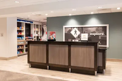 Photo 3 - Hampton Inn & Suites Chicago Schaumburg