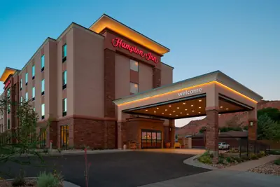 Photo 2 - Hampton Inn Kanab