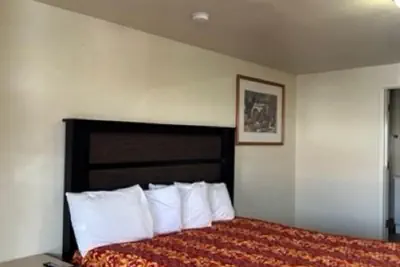 Photo 5 - Travelodge by Wyndham Gallup