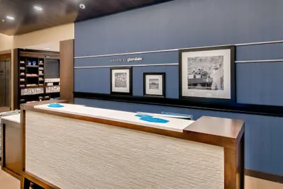Photo 3 - Hampton Inn & Suites Los Angeles - Glendale