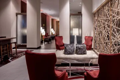 Photo 4 - Embassy Suites by Hilton Minneapolis Downtown