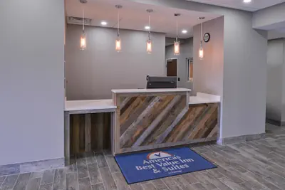 Photo 2 - Americas Best Value Inn & Suites Southaven Memphis
