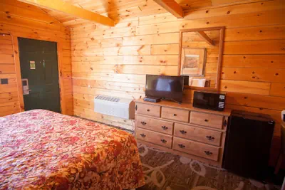 Photo 4 - Bryce GatewayInn Cabins