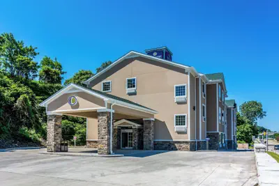 Photo 2 - Cobblestone Hotel & Suites - Erie