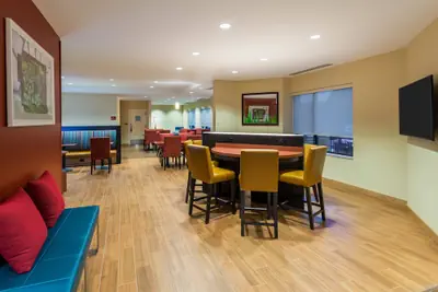 Photo 4 - TownePlace Suites Latham Albany Airport